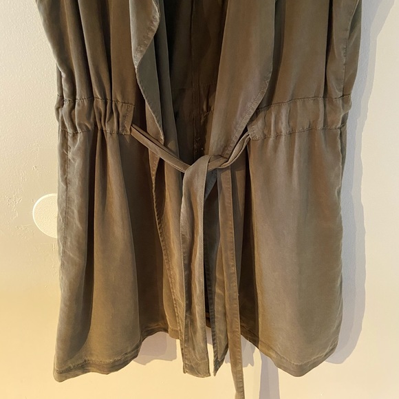 Velvet Heart Green Trench Vest - Picture 5 of 5